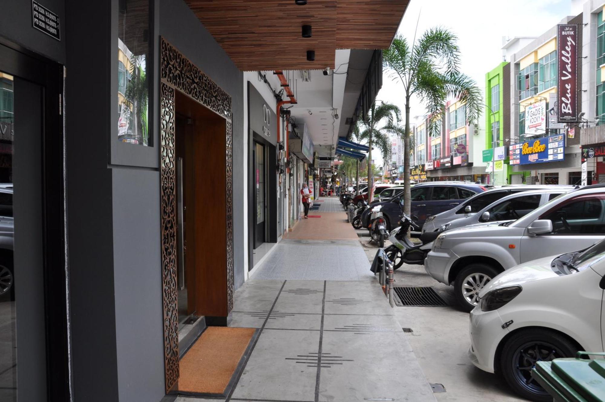 โรงแรมวัลยา กัวลา ตรังกานู กัวลาตรังกานู ภายนอก รูปภาพ